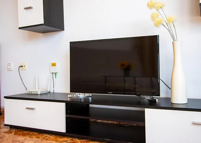 Espanatour Almoradi 7 דירה *